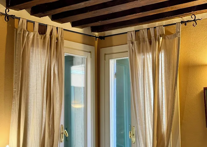 First Dream البندقية