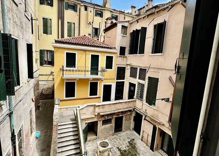 First Dream Affittacamere Venezia